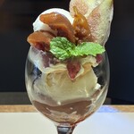 Art Gallery Cafe 茶々華 - いちじくのパフェ