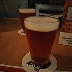 Two Dogs Taproom - (2014.10)