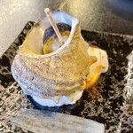 磯料理 辻 - サザエのつぼ焼き