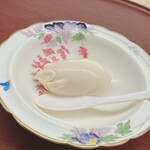 日本料理 久丹 - 和三盆とキャラメルのアイスクリーム