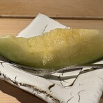 海味 - 静岡県産のクラウンメロン