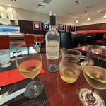 ラ ターブル エディアール 伊勢丹新宿店 - この白ワイン　美味し〜♡