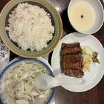 たんや 善治郎 牛たん通り店 - 