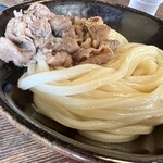 ざいごうどん 本家 わら家 - 冷やし肉ぶっかけ（並）