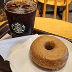 スターバックスコーヒー - 料理写真:シュガードーナツ(280円)+アイスコーヒー