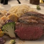 Hy's STEAKHOUSE - 