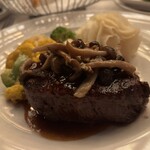 Hy's STEAKHOUSE - 