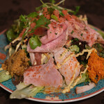 プールトワ - ランチコース 2000円 の田舎風パテとサラダ