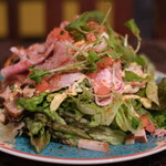 プールトワ - ランチコース 2000円 の田舎風パテとサラダ