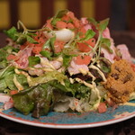 プールトワ - ランチコース 2000円 の田舎風パテとサラダ