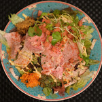 プールトワ - ランチコース 2000円 の田舎風パテとサラダ