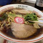 醤油屋本店 - 萬字ラーメン