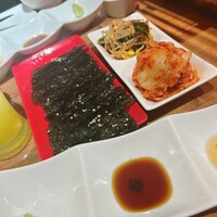 NO MEAT, NO LIFE.2nd - 