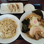 大勝軒まる秀 - 中華そばCセット