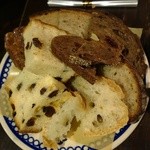 パテとマリネ1,350円パン盛り合わせ