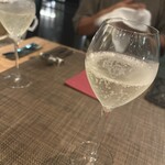 アンティーブ 丸の内ブリックスクエア店 - 