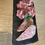 横浜焼肉kintan - フィレ肉とハラミ、差し入れ