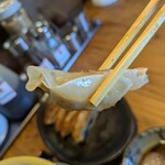 大砲ラーメン  - 餃子で〜す