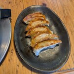 大砲ラーメン  - 半餃子着丼❗️何か小さくなってる？