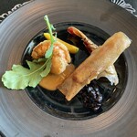 鉄板焼 燔 - 伊勢エビのポワレ、シガール仕立ての伊勢エビ