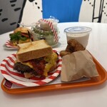 BAKERY&BURGER JB's TOKYO ミヤシタパーク店 - 