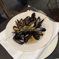 grigio la tavola - 