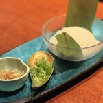 すし土風炉 - しぼり豆腐