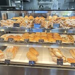 ZEIT BAKERY CAFE - 