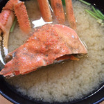 廻転寿司 海鮮 - ズワイガニの味噌汁