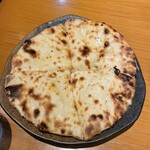 タンドールバル カマル2号 - チーズクルチャ（小）