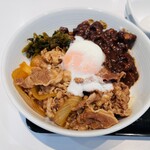 吉野家 - 肉だく牛魯肉飯