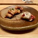 317564996 - 鰻の揚げ物 無花果の白和え