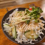 味よし 豚とん - 中華サラダ