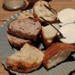 ESPRESSO D WORKS - パン食べ放題770円
