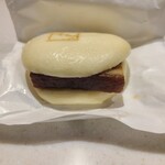 JAL PLAZA - 料理写真:角煮まんの横から見た様子