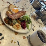 PUBLIC食堂 - アメリカンブレックファスト