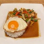 北浦和タイ料理 UAMFAN THAI - ガパオライス