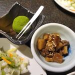 牛たん炭焼 利久 - 牛たん「極」定食3,443円（税込）（３枚６切、麦飯、テールスープ、小鉢、和菓子）