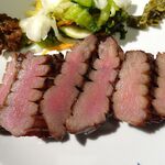 牛たん炭焼 利久 西口本店 - 牛たん「極」定食3,443円（税込）（３枚６切、麦飯、テールスープ、小鉢、和菓子）