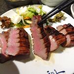 牛たん炭焼 利久 西口本店 - 牛たん「極」定食3,443円（税込）（３枚６切、麦飯、テールスープ、小鉢、和菓子）