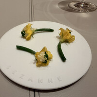 SEZANNE - 