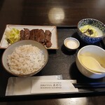 炭焼き 牛たん ゑのじ - 