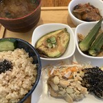 HAO - 玄米菜食一汁四菜セット