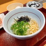 なか卯 - たまかけうどん　温(小)  