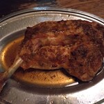 骨付鳥 一鶴 - 2本目のひなどり