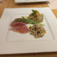 Osteria UVA RARA 横浜 - 小さな前菜3種盛り合わせ