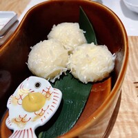 対馬のどぐろとイカ活き造り 博多 魚蔵 都ホテル店 - 