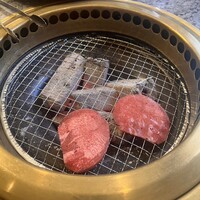 川崎名物 炭火焼肉 食道園 - 