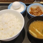 松屋 - 料理写真:Wで選べる玉子かけごはん生玉子（ミニ牛皿・ライス特盛）