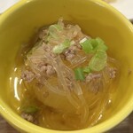 とよ香kitchen - 今回の一番はこの「小玉ねぎの春雨煮」♫